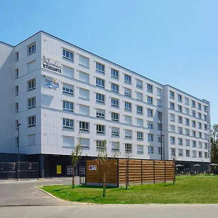 Residence Nemea, Villeneuve Pont De Bois Exterior photo